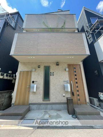 PATIO SQUARE 川添