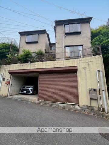 東京都八王子市絹ケ丘3丁目の戸建賃貸