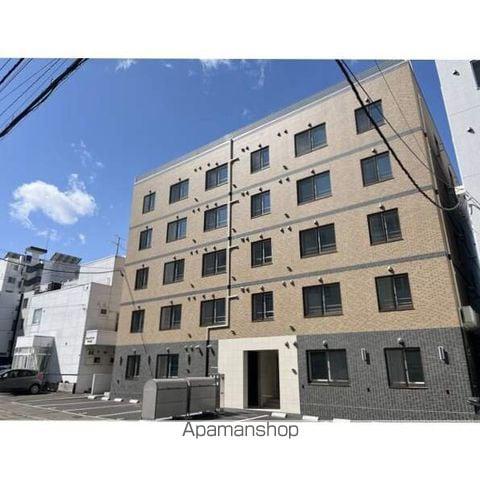 EXCELLENT HOUSE中の島