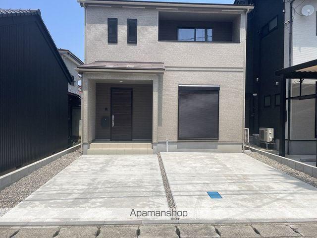 城端線 高岡駅 徒歩8分 2階建 築1年