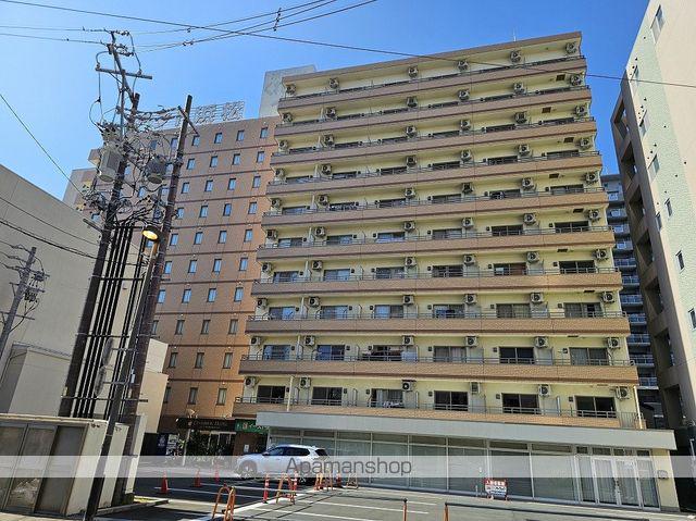 イーストコート