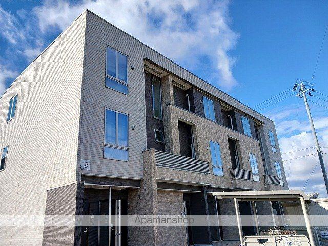 リビングコートB