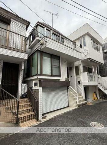 東京都渋谷区神宮前3丁目の戸建賃貸