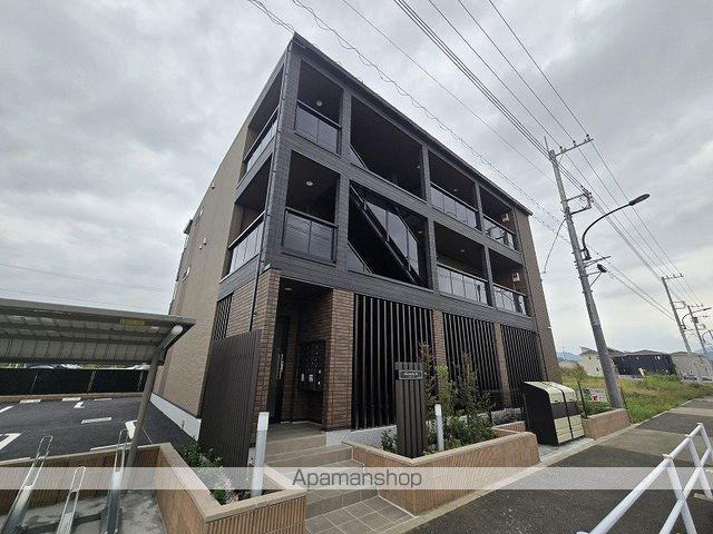 フットヒルズ M