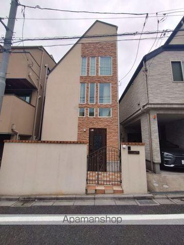 東京都新宿区袋町の戸建賃貸