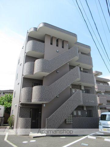 リーフハイツ