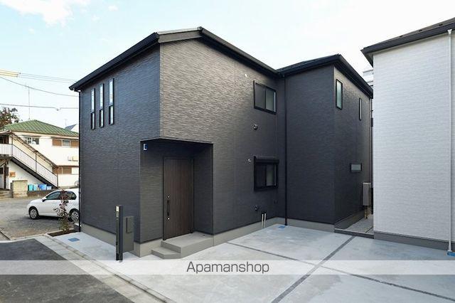中央本線 高円寺駅 徒歩4分 2階建 築1年
