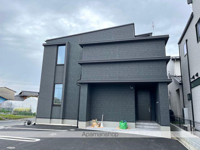 滋賀県野洲市 2階建 築1年