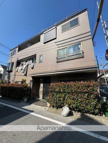 リラ・ピラミゼ