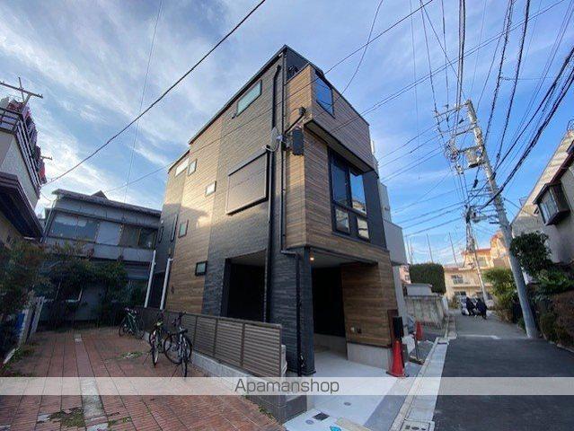 東京地下鉄丸ノ内線 茗荷谷駅 徒歩9分 3階建 築1年