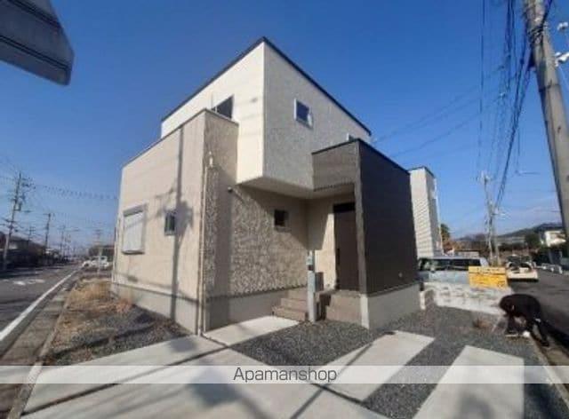 滋賀県湖南市菩提寺北4丁目の戸建賃貸