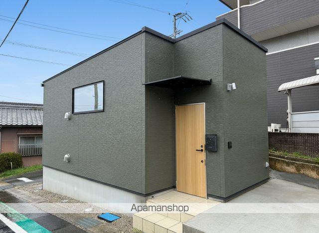 愛知県半田市板山町13丁目の戸建賃貸