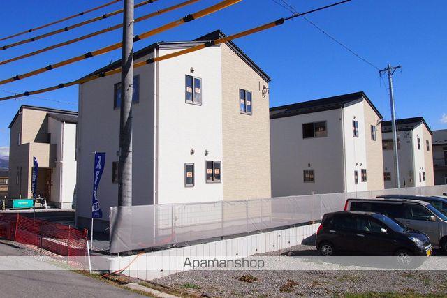 長野県伊那市狐島の戸建賃貸