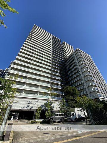 ONE PARK RESIDENTIAL TOWERS