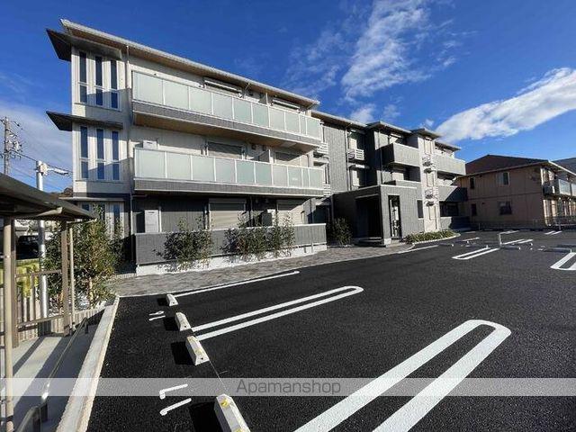 プラムフィールド