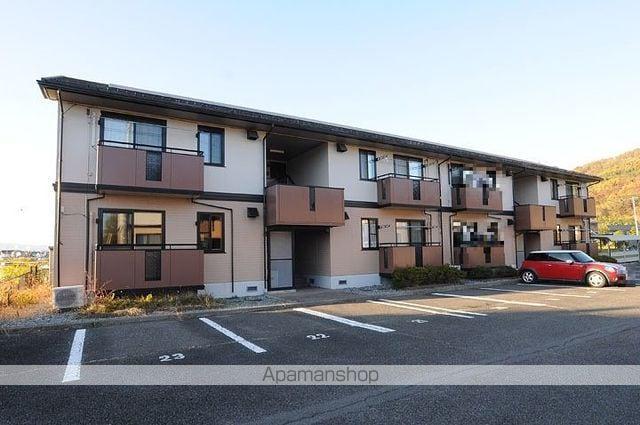 ロイヤルガーデン白狐A棟