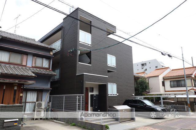 リブリ・パティオ