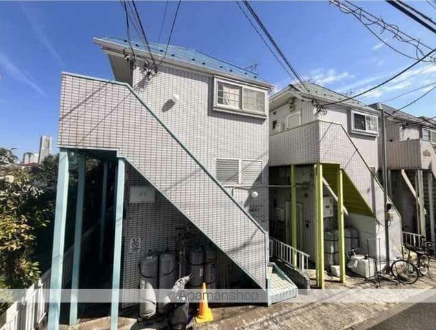 イーリスコート西横浜B