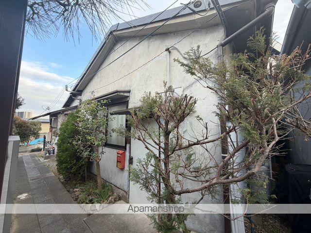 大阪モノレール本線 柴原阪大前駅 徒歩10分 1階建 築68年