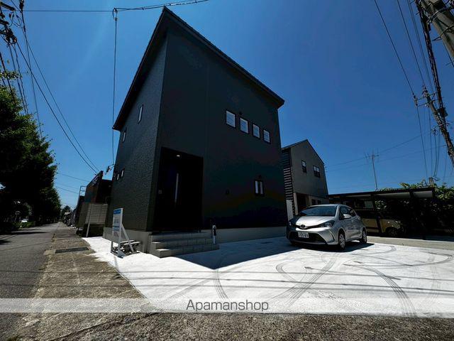 富山地鉄不二越上滝 大泉駅(富山) 徒歩6分 2階建 築1年