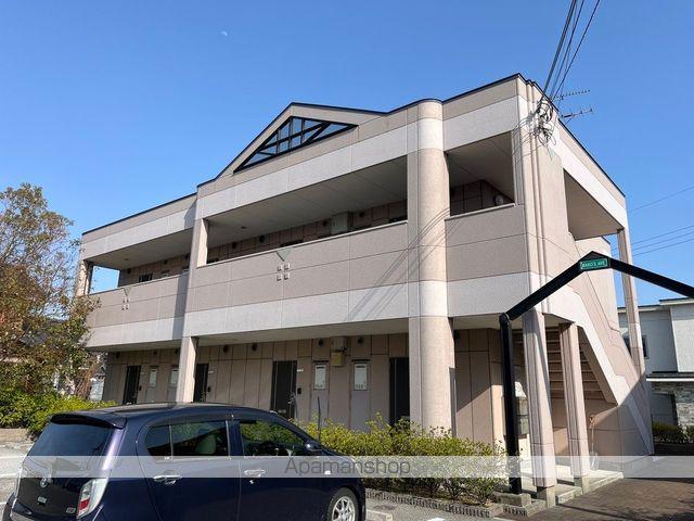 マコズアベニュー