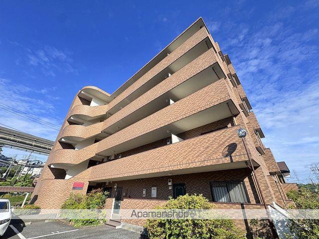 ファミーユ堰場