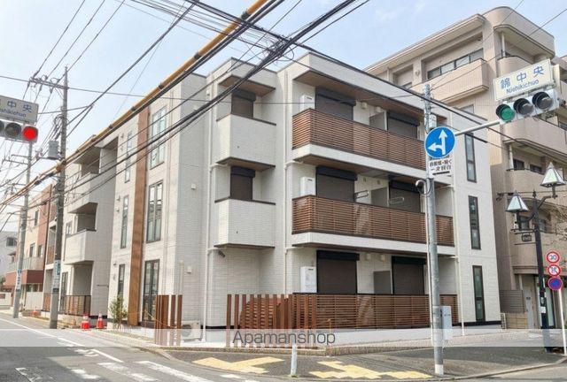 AUSPICIOUS HOUSE[3階]