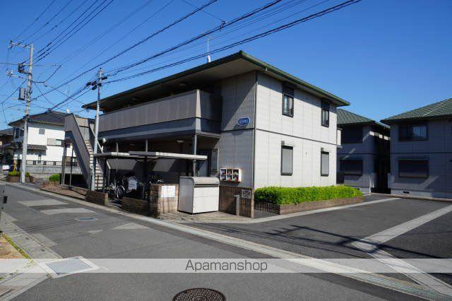 パレス花梨D棟