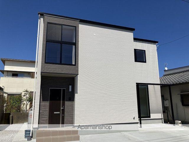 高知県高知市新田町の戸建賃貸