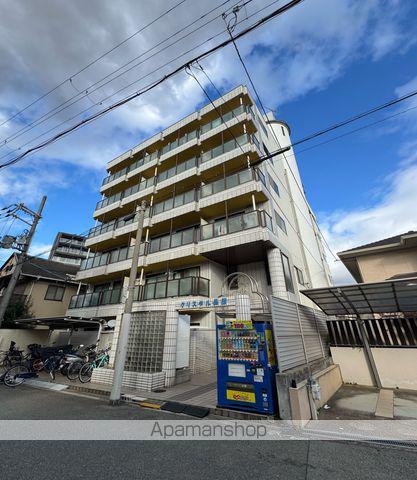 クリスタル長居