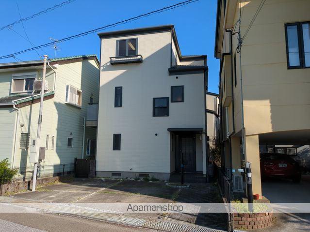 高知県高知市  築27年(4LDK)