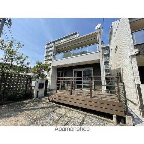 福岡県福岡市早良区曙2丁目の戸建賃貸