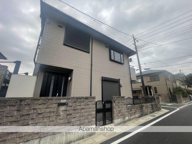 埼玉県さいたま市岩槻区 2階建 築24年