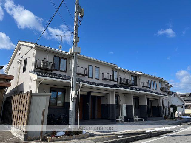 モンターニュ リーヴル