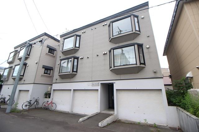 フォーフレンズ