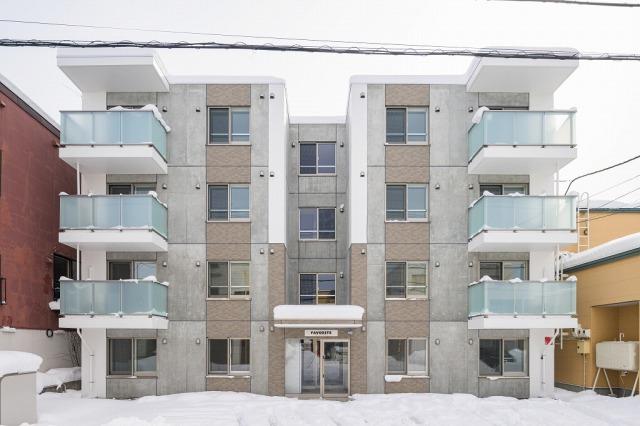 FAVORITE NAKANOSHIMA