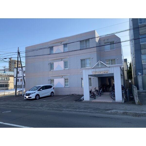 クラーク宮の森(3LDK/1階)