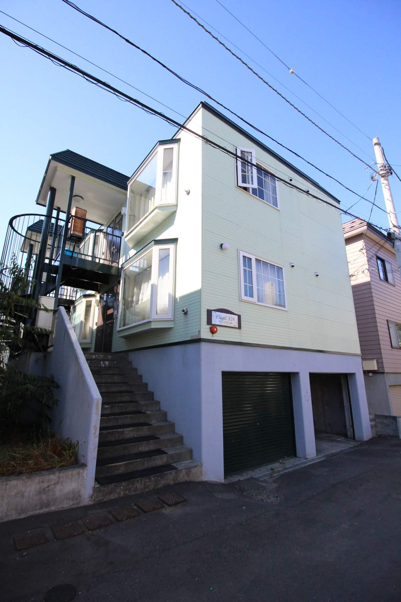 フリューゲルS24(1DK/2階)