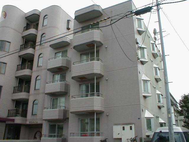 ラミアール円山