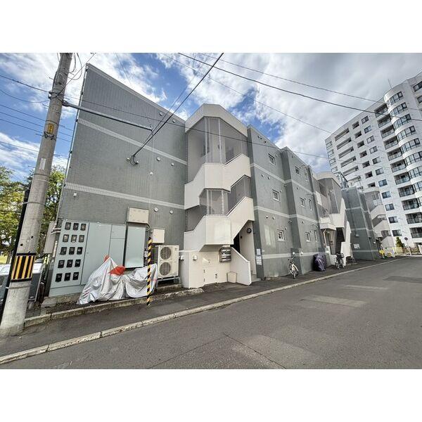 ニュープログレスビル