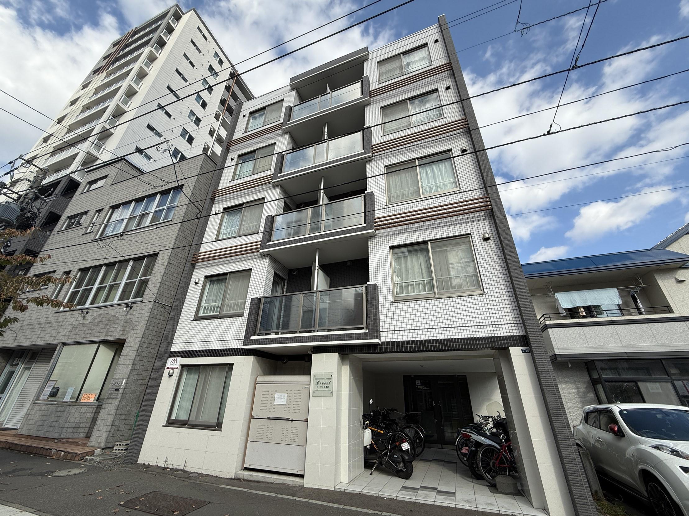 ルーヴェ本郷通9