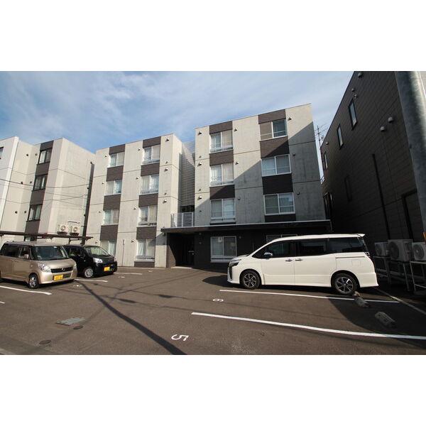 PRIME COURT 月寒西