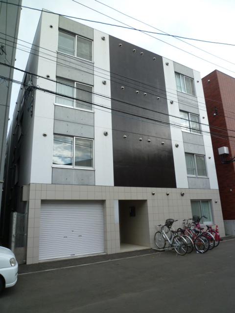 ブランノワールリヴィエール(1LDK/2階)