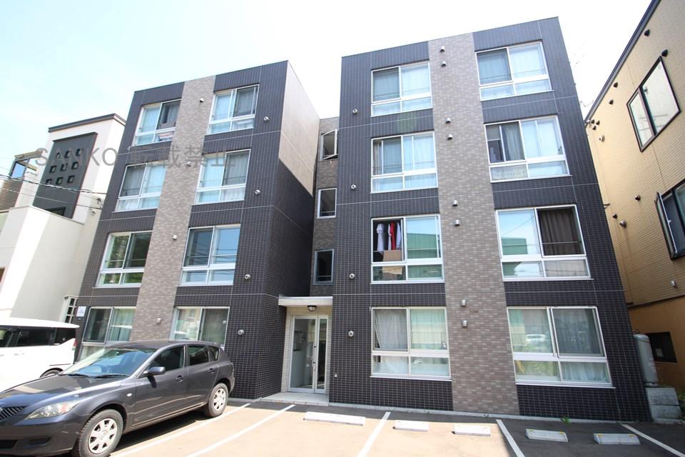 クリスタル・セレニティ[2階]