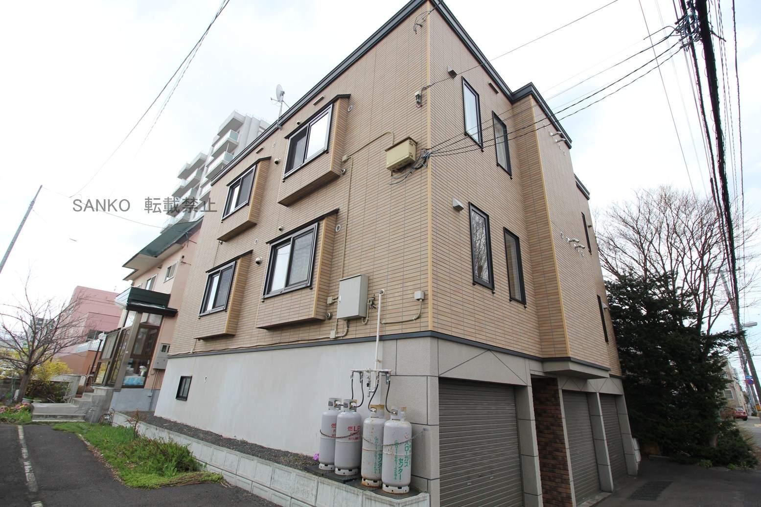 フラットJ北24条東