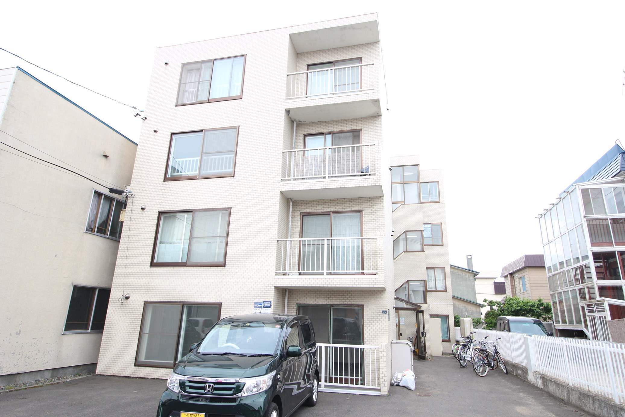 AMBITION SAPPORO-EST