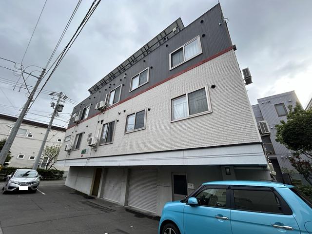 リーフコートN16