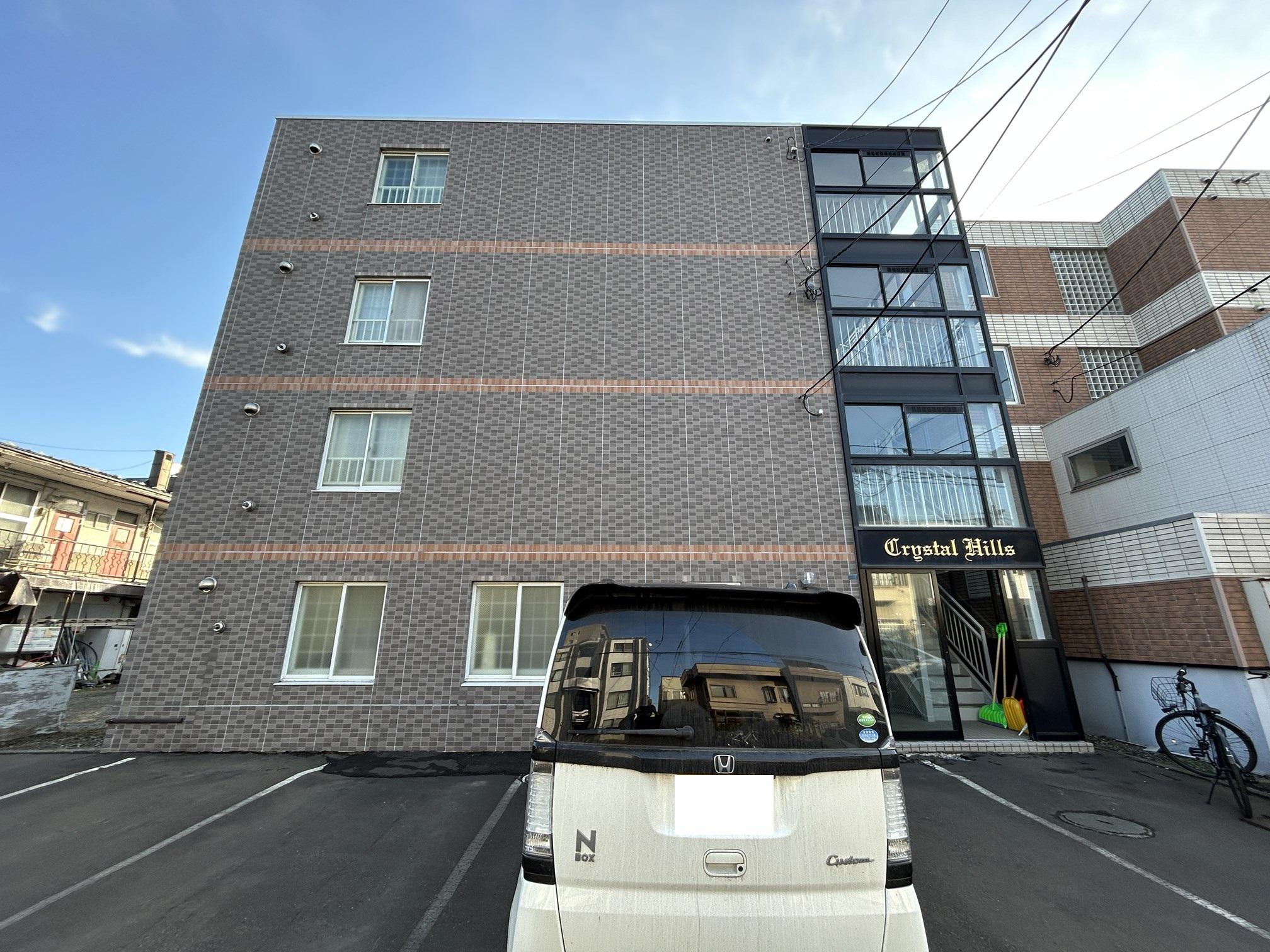 クリスタルヒルズ