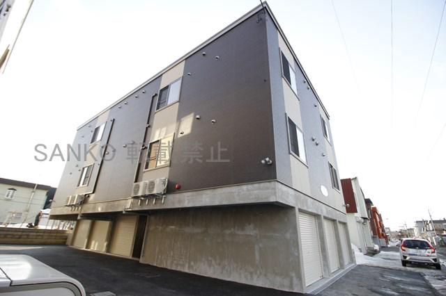 アプリーラ伏古