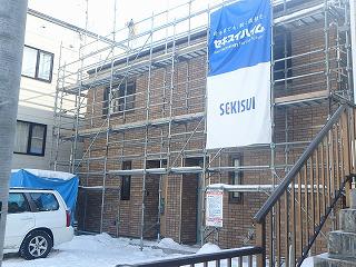 クリア２８（左）